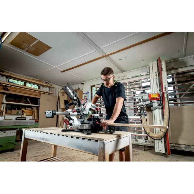 Metabo KGS 18 LTX BL 254 belaidis pjūklas su slydimo funkcija