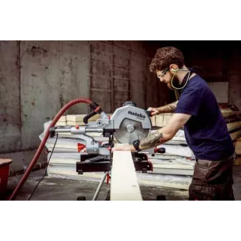 Metabo KGS 305 M pjūklas kampinis 3700 RPM 1600 W dvipusis nuožulnus