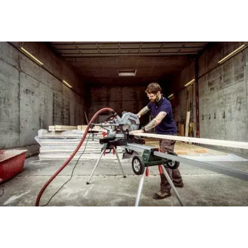 Metabo KGS 305 M pjūklas kampinis 3700 RPM 1600 W dvipusis nuožulnus