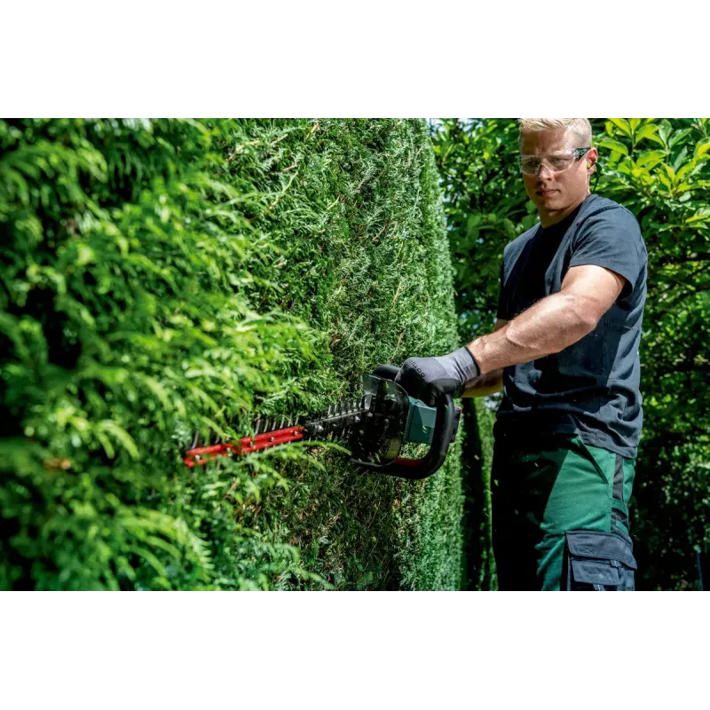 Metabo HS 18 LTX BL 75 vieno peilio akumuliatorinės gyvatvorės žirklės 4,4 kg 18 V