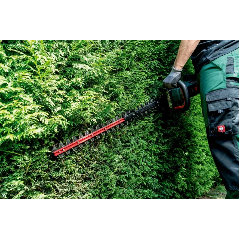 Metabo HS 18 LTX BL 75 vieno peilio akumuliatorinės gyvatvorės žirklės 4,4 kg 18 V