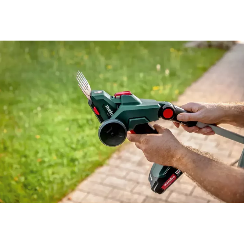 Belaidė žoliapjovė žirklė Metabo SGS 18 LTX Q