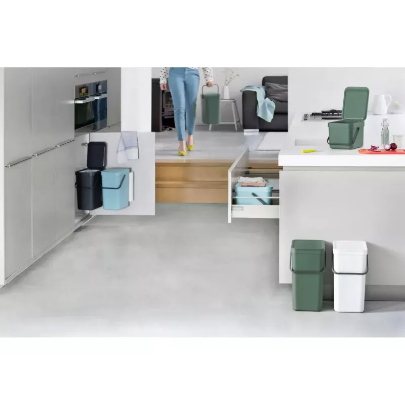 Šiukšliadėžė Brabantia Sort & Go 3 L žalia