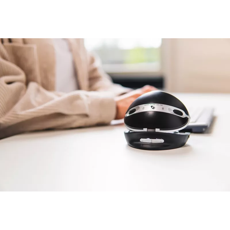 BakkerElkhuizen Oyster Wired pelė, Ambidekstrinė, Vertikalus dizainas, Lazerinė, USB Type-A, 1200 DPI, Juoda, Sidabrinė