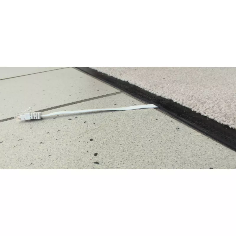 InLine Flat Ultraslim Patch Cable U/UTP Cat.6 Gigabit ready baltas 2m