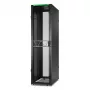 APC NetShelter SX Server Rack Gen 2 48U 2258H x 600W x 1070D mm su šoninėmis sienelėmis, juoda