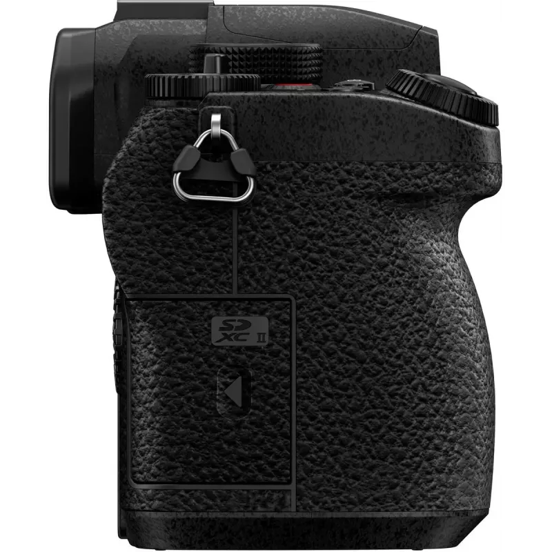 Panasonic Lumix DC-G97 beveidrodis fotoaparatas su Vario 12-60 mm F3.5-5.6 Power OIS objektyvu (DC-G97ME)