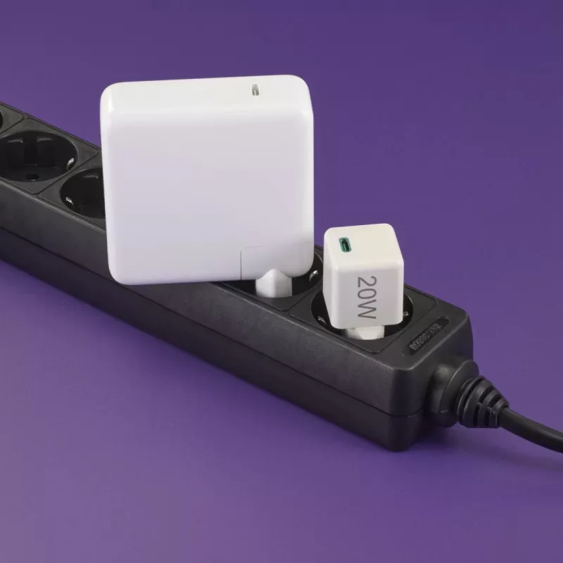Kroviklis Hama 00201980 Greitasis Įkrovimas Baltas USB Type-C
