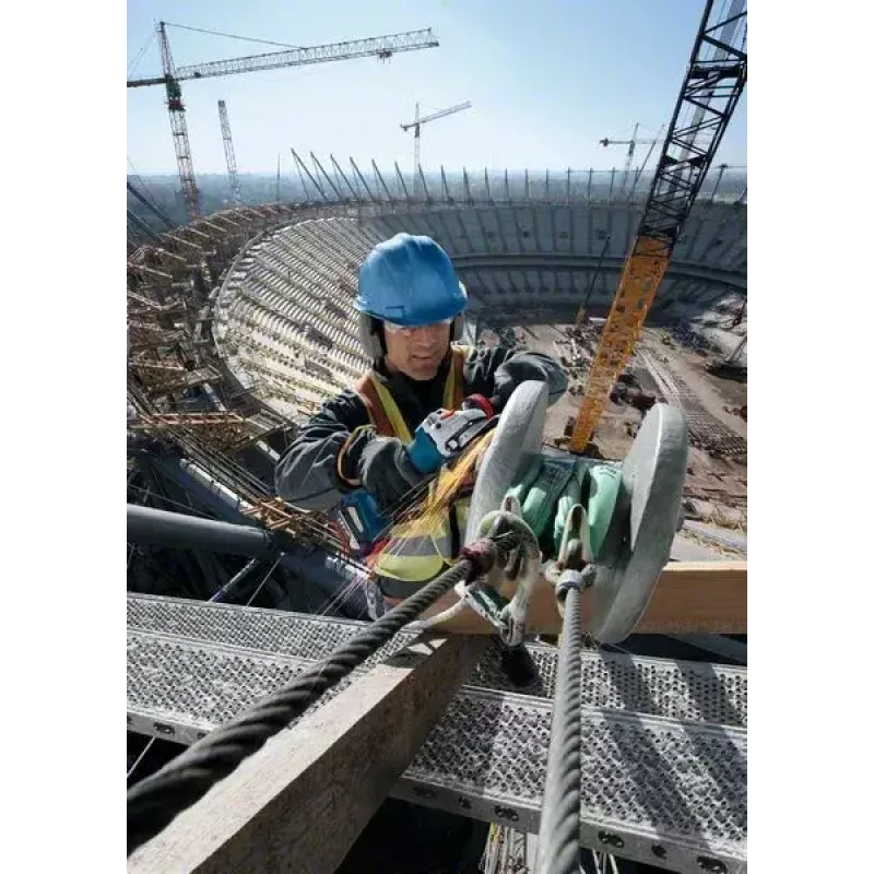 Kampinis šlifuoklis Bosch GWS 18V-10P PROFESSIONAL 12,5 cm 9000 aps./min. 1,9 kg