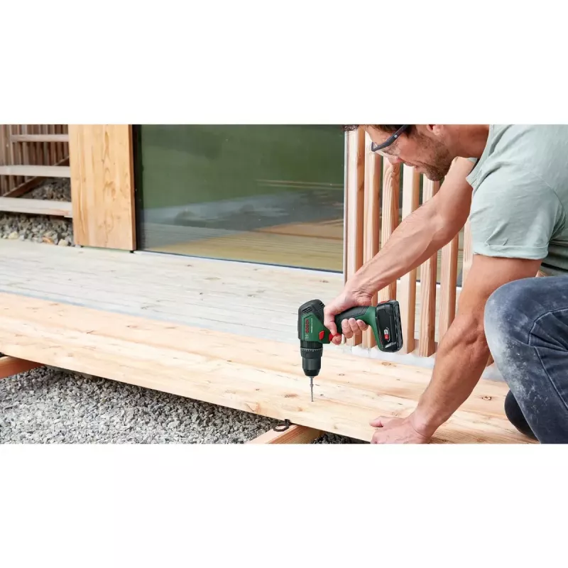 Bosch UniversalImpact 18V-60 belaidis gręžtuvas-suktuvas su 2 greičiais, 60 Nm, 1900 RPM, be rakto griebtuvas, 1,3 kg, juoda-žalia
