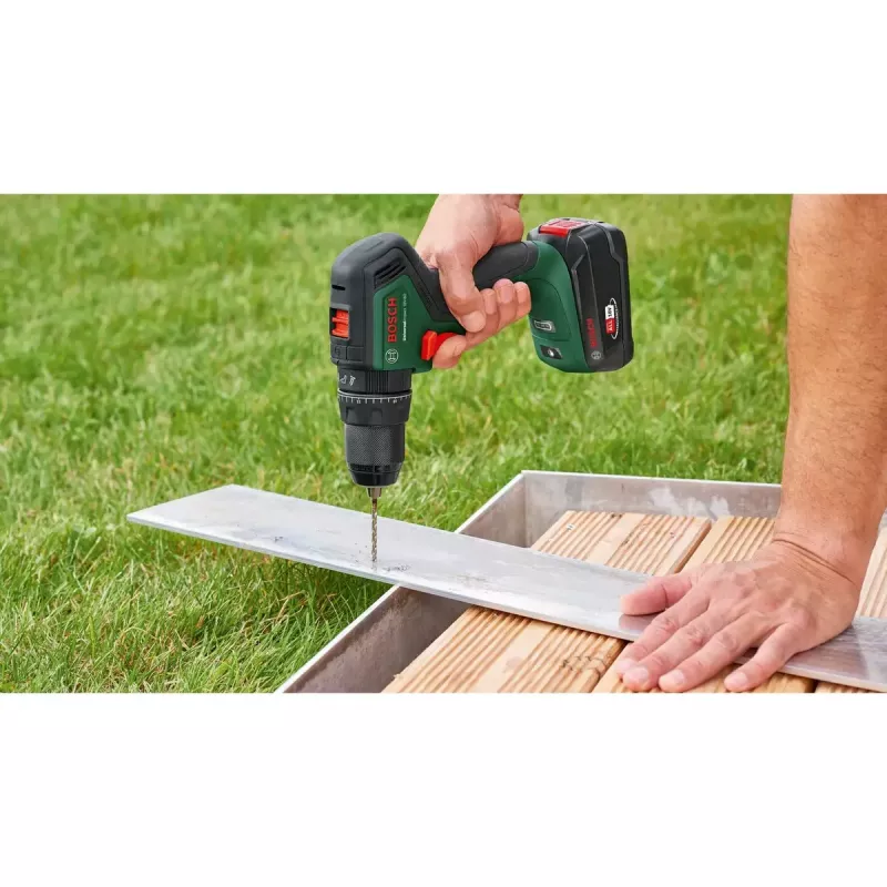 Bosch UniversalImpact 18V-60 belaidis gręžtuvas-suktuvas su 2 greičiais, 60 Nm, 1900 RPM, be rakto griebtuvas, 1,3 kg, juoda-žalia