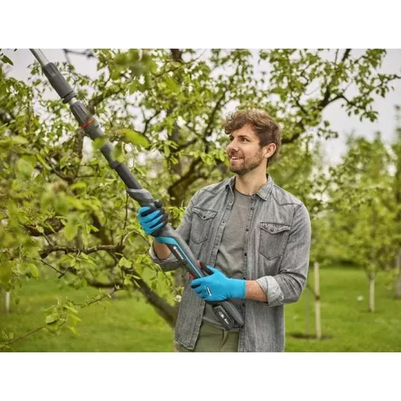 Elektrinės genėjimo žirklės GARDENA HighCut 250/18V P4A 14774-20 28 mm 18 V Li-Ion juoda sidabrinė