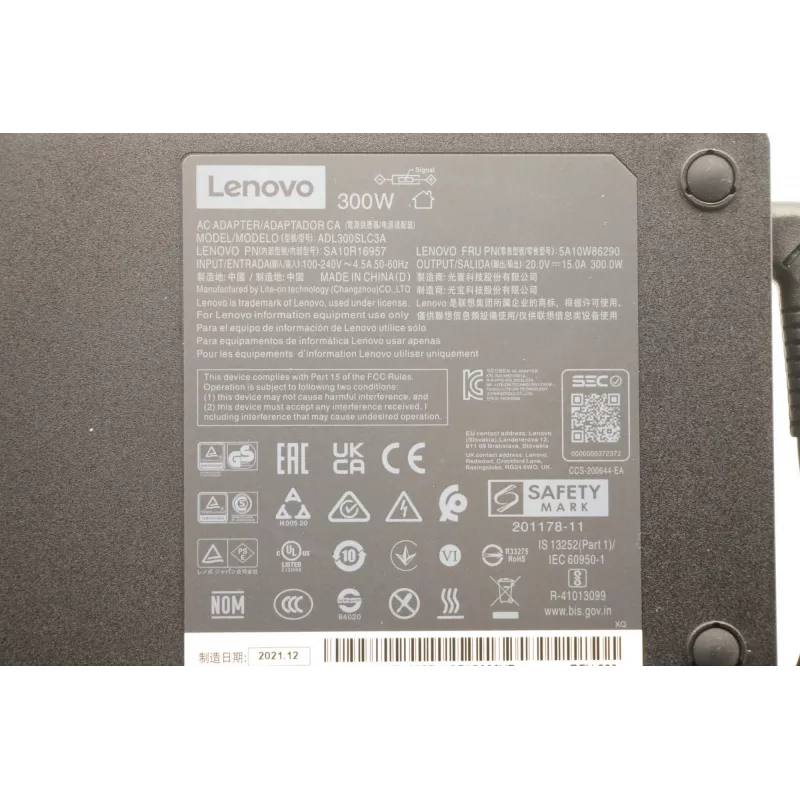 Lenovo 5A10W86290 maitinimo adapteris / keitiklis 300 W, juodas