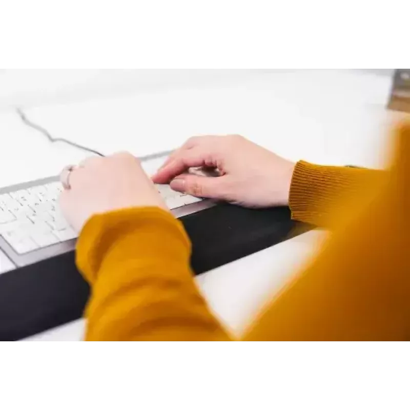 BakkerElkhuizen Trapezium Ergo Wrist Rest Compact riešų atrama