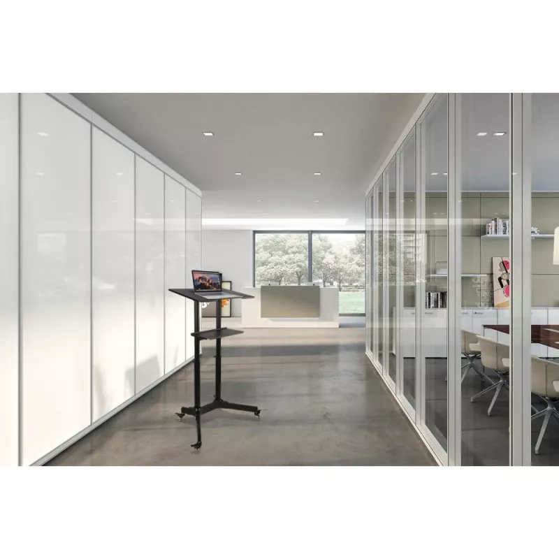 Techly ICA-TB TPM-1BK universalus nešiojamųjų kompiuterių ir projektorių vežimėlis, 103-125 cm, juodas