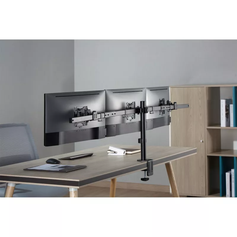 InLine stalinis laikiklis 3 monitoriams iki 32 colių, 3×7 kg