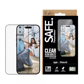 Apsauginis stiklas PanzerGlass SAFE iPhone 17 Ultra‑Wide Fit su juodu rėmeliu