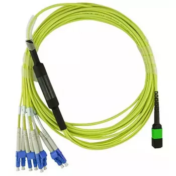 BlueOptics CBL-MPO12-4LC-SMF-5M-BO InfiniBand šviesolaidinis kabelis MPO 4x LC 5m