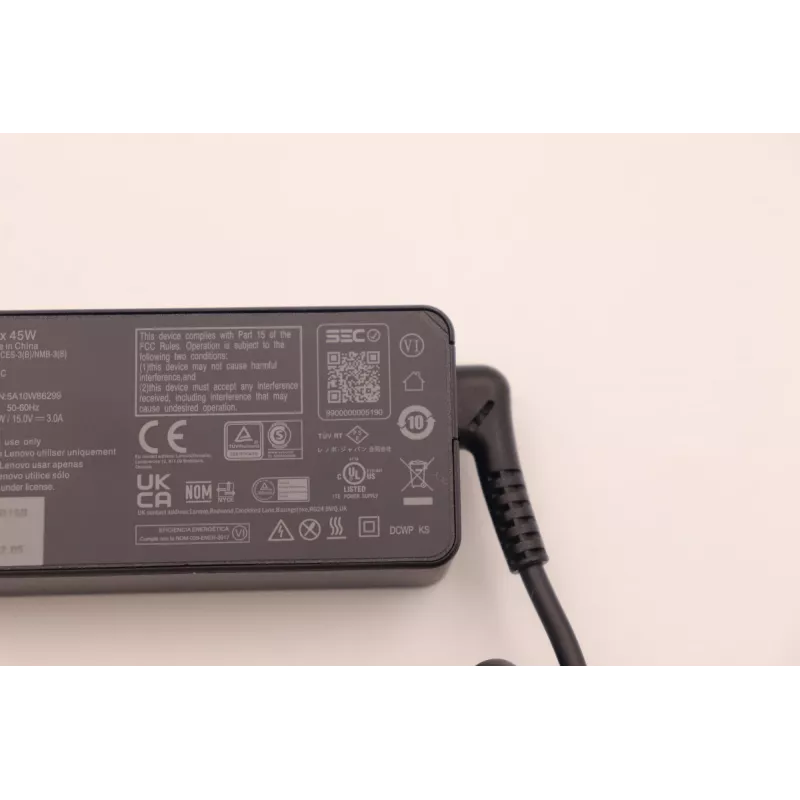 Lenovo 5A10W86299 maitinimo adapteris / keitiklis 45 W juodas