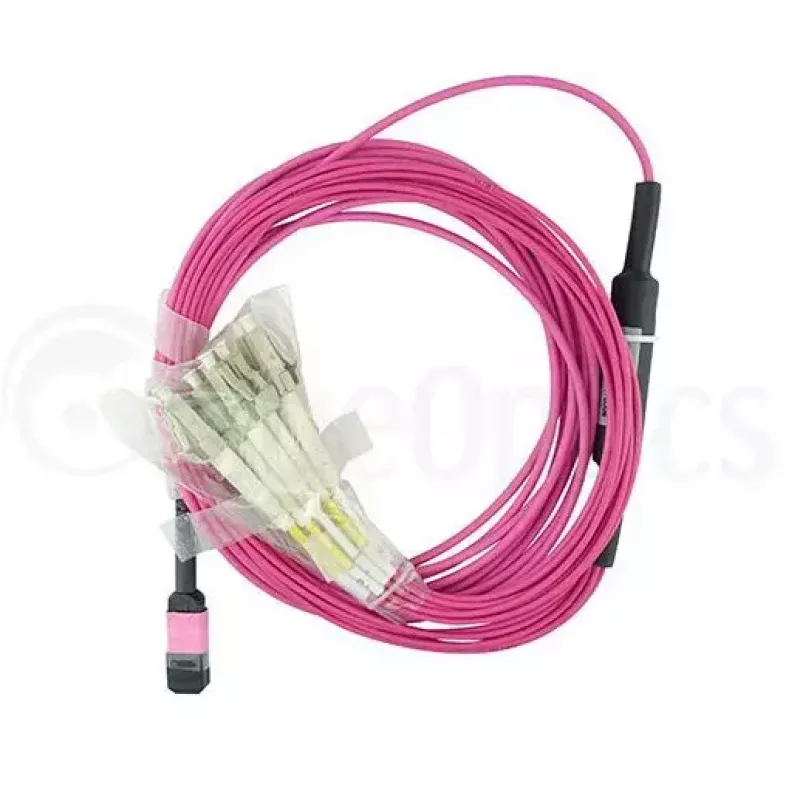 BlueOptics CBL-MPO12-4LC-OM4-3M-BO InfiniBand šviesolaidinis kabelis 4x LC MPO 3m