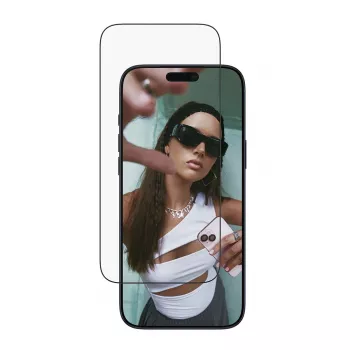 Apsauginis stiklas PanzerGlass SAFE. iPhone 17 Pro Max – itin plati PET plėvelė su juodu rėmeliu, EasyAligner, atspari įbrėžimams ir smūgiams