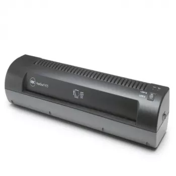 GBC Laminavimo maišeliai A4 išankstiniu perforavimu 75 mikronai, blizgūs, skaidrūs, A4 Maxi, 303 mm x 229 mm, 100 vnt.