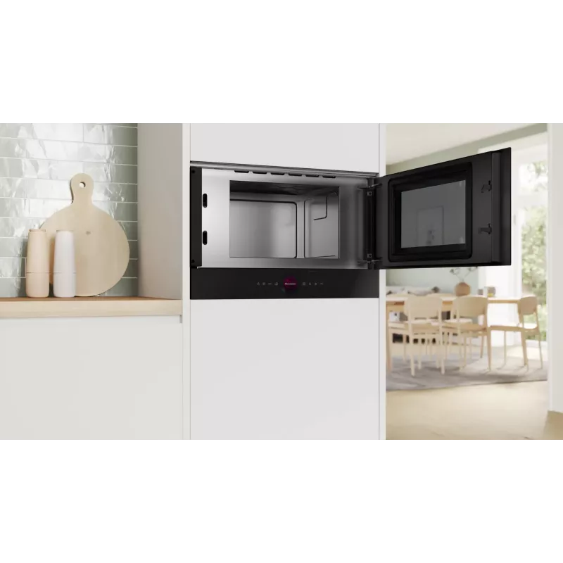 Bosch Serie 8 BFR7221B1 mikrobangų krosnelė Įmontuojama Juoda 21 L 900 W