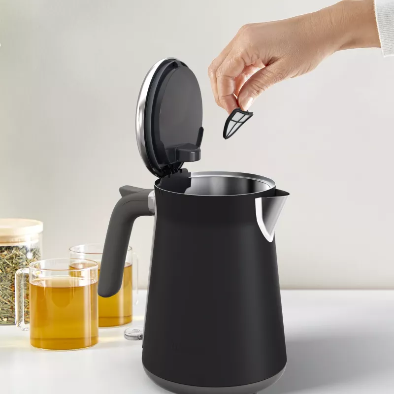 Elektrinis virdulys Tefal KI6668E0 — 1,7 L, 2400 W, nerūdijančio plieno korpusas, juodas