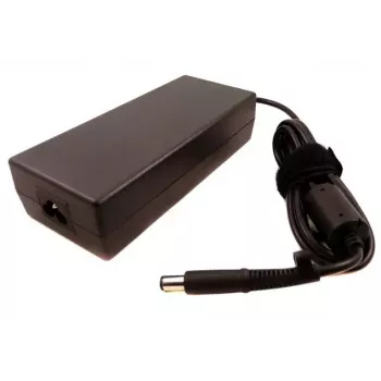 HP 600081-001 maitinimo adapteris / keitiklis 150 W, juodas, vidaus naudojimui