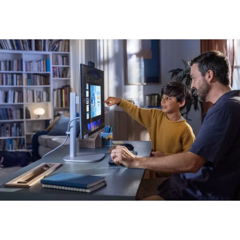 All-in-One kompiuteris HP EliteStudio 8 AiO G1i Intel Core Ultra 5 16GB 512GB Intel Graphics Windows 11 Pro
