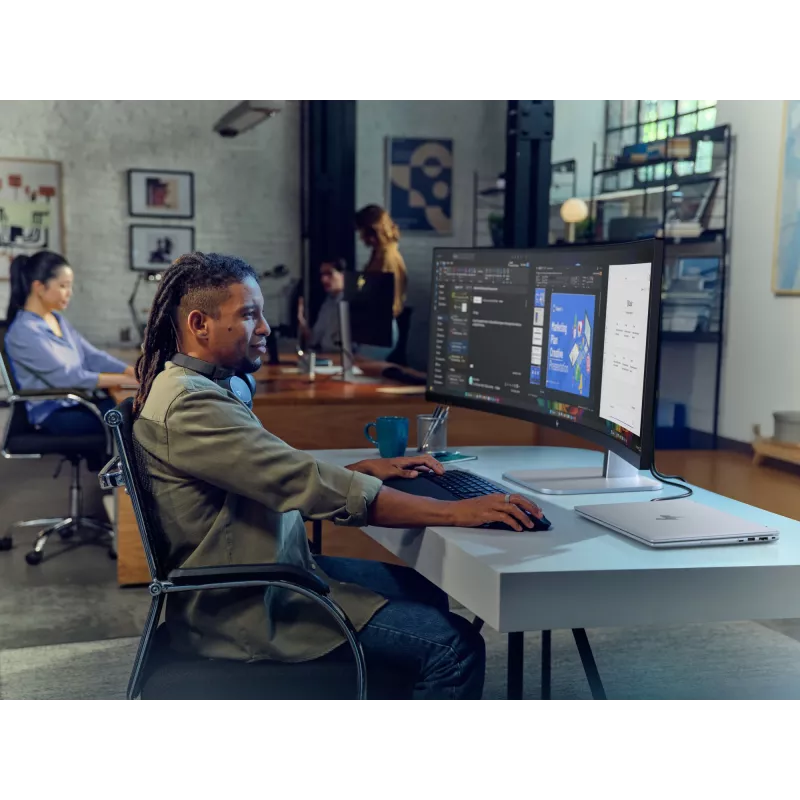 HP Series 5 Pro 49 colių DQHD konferencinis monitorius - 549pm, 124,5 cm (49 colių), 5120 x 1440 pikselių, Dual QHD, LCD, 5 ms, Juodas