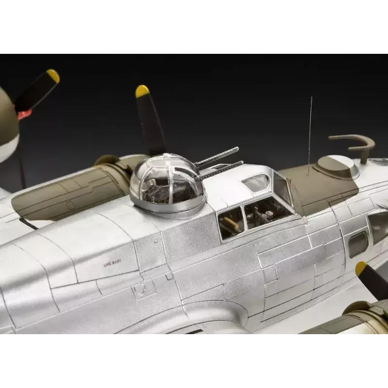 Revell B-17G Flying Fortress plastikinis modelių rinkinys