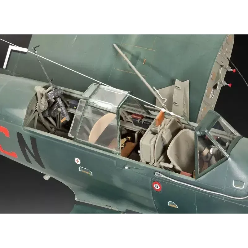 Plastikinis modelis REVELL ARADO AR 196A-3 jūrinis lėktuvas 1:32 mastelio rinkinys