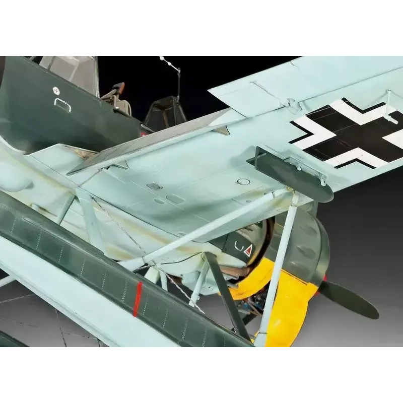 Plastikinis modelis REVELL ARADO AR 196A-3 jūrinis lėktuvas 1:32 mastelio rinkinys