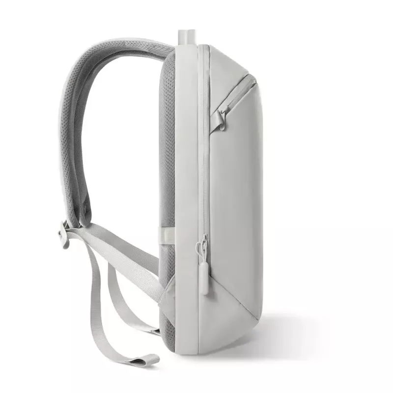 Kuprinė XDDESIGN Air P706.3219 Pilka, 15 L, skyrius nešiojamam kompiuteriui iki 15,6 colio, užrakinamas pagrindinis užtrauktukas