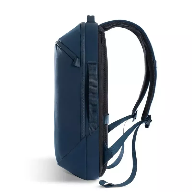 Kuprinė XDDESIGN Air Backpack NAVY P706.3225 – 15 L, tinka iki 15,6 col. (39,6 cm) nešiojamam kompiuteriui, užrakinama pagrindinė užtrauktukas