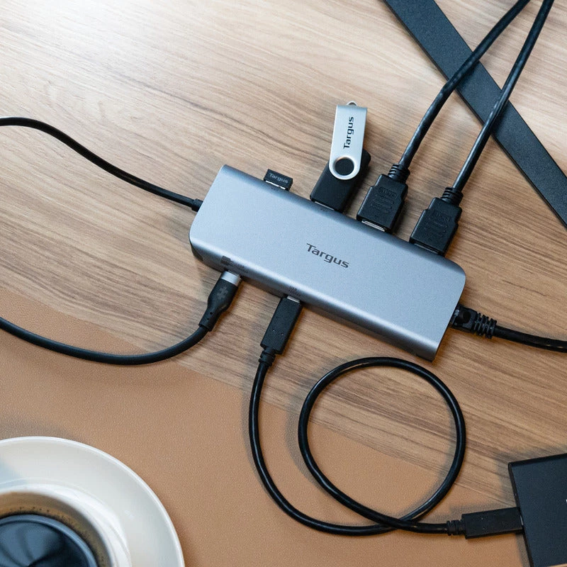 Targus Dual Video Mobile Dock su 140W EPR perdavimu, laidinis, USB 3.2 Gen 2 (3.1 Gen 2) Type-C, 140 W, 1000 Mbit/s, pilka, 10 Gbit/s