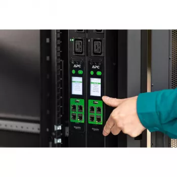 APC Easy PDU Metered Zero U 32A 230V (20)C13 (4)C19 IEC309 – matuojamas, 0U, vienfazis, vertikalus, juodas, 24 lizdai