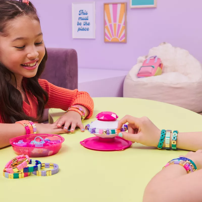 Cool Maker PopStyle apyrankės gaminimo rinkinys su 170 karoliukų, 10 apyrankių, amatų rinkinys vaikams nuo 7 metų
