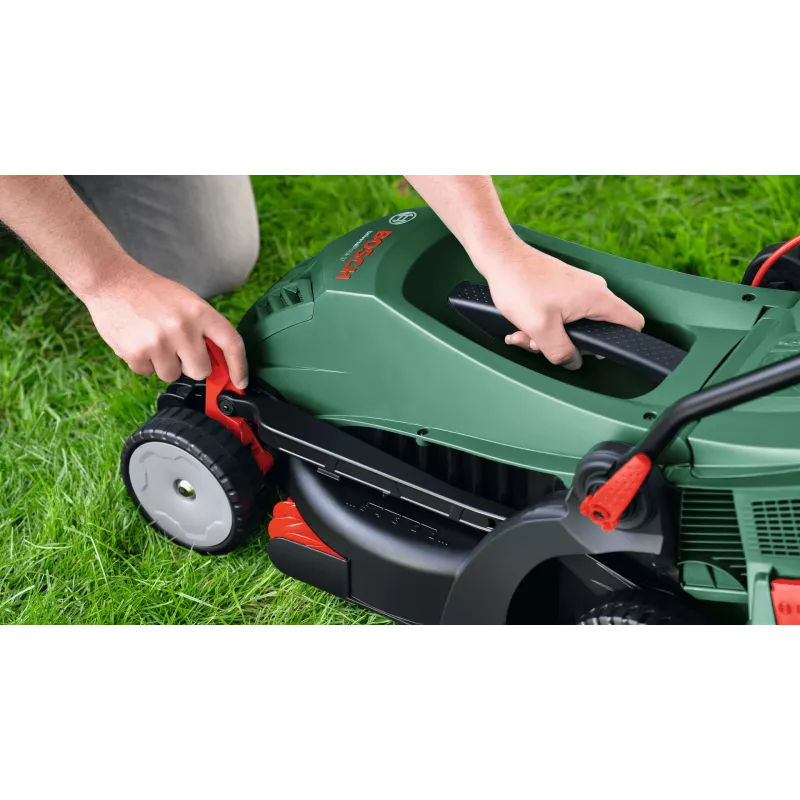 Bosch UniversalRotak vaikščiojamoji elektrinė vejapjovė, žalia