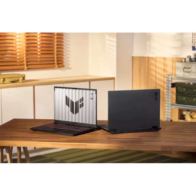 Nešiojamas kompiuteris ASUS TUF Gaming A16 FA608UP-RV019W AMD Ryzen™ 7 260 40,6 cm (16 colių) WUXGA 32 GB DDR5-SDRAM 1 TB SSD NVIDIA GeForce RTX 5070 Wi-Fi 6E (802.11ax) Windows 11 Home Pilka