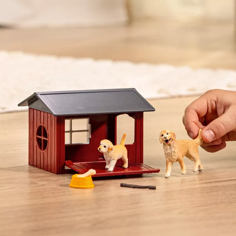 Šunų namelis su auksaspalviu retriveriu Schleich FARM WORLD