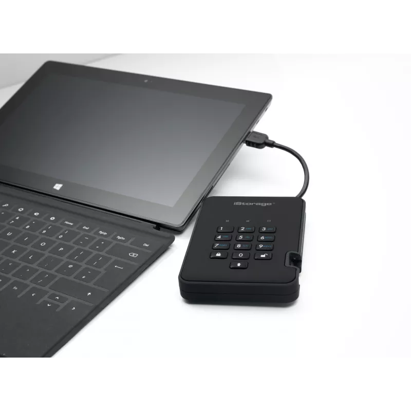 iStorage diskAshur2 256-bit 1TB USB 3.2 šifruotas kietojo kūno diskas - Juodas IS-DA2-256-SSD-1TB-B