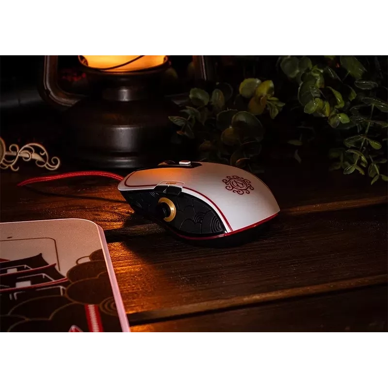 Lexip X Ubisoft - Assassin's Creed - Shadows Pelė, Dešinei rankai, Optinė, USB Type-A, 12000 DPI, Juoda, Auksinė, Raudona, Balta