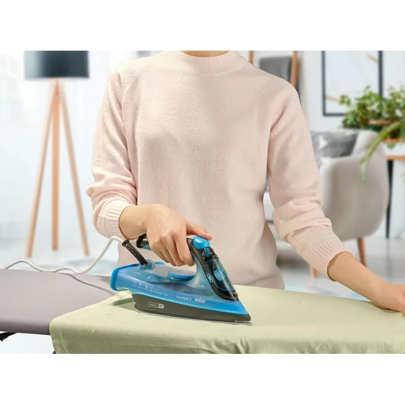 Braun FI3194BK lygintuvas su keraminiu padu, 2400 W, juodas/mėlynas