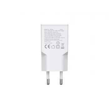 EQUIP 2 jungčių 30W GaN Slim USB-C PD įkroviklis — 2 USB-C prievadai, 100–240 V įėjimas, maks. 20 V išėjimas, baltas