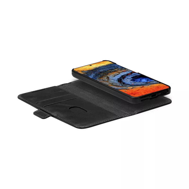 Mobiliojo telefono dėklas su atlenkiamu dangteliu dbramante1928 Lynge, Samsung Galaxy S25+, 6,7 colio, juodos spalvos