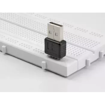 DeLOCK USB 2.0 Type-A kištukinis adapteris, juodas/sidabrinis, 5V