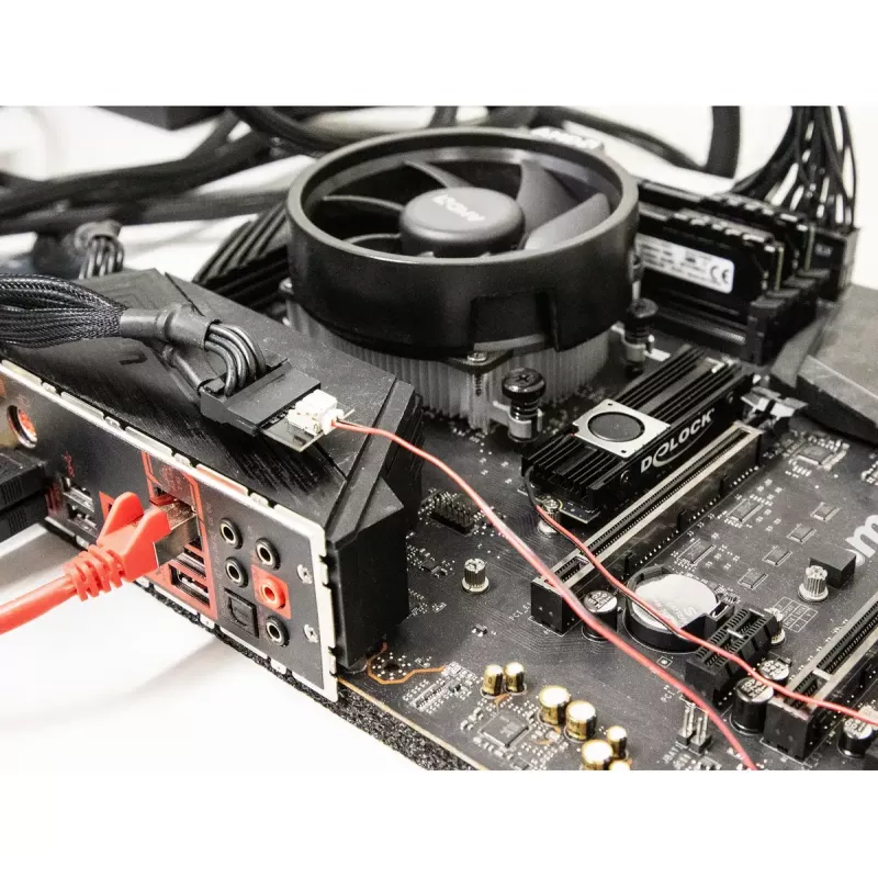 DeLOCK aušintuvas su ventiliatoriumi M.2 SSD 2280 juodas aliuminis