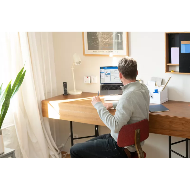FRITZ!Repeater 1200 AX – belaidis tinklo kartotuvas, Wi-Fi 6, 2400 Mbit/s, Gigabit LAN, baltas
